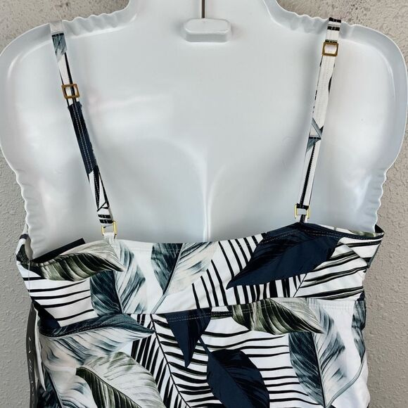 NWT La Blanca Tankini and Swim Skirt Sizes 8 or 14 - Picture 5 of 9